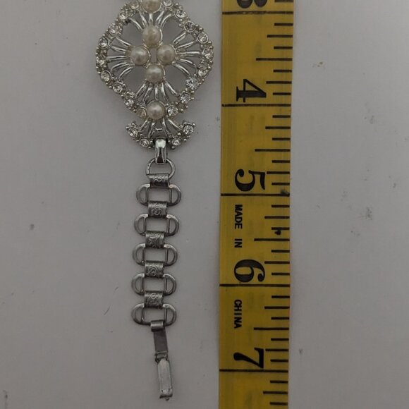 Vintage Chunky/Oversized Silver Tone Faux pearl & Crystal Bracelet - Picture 3 of 3